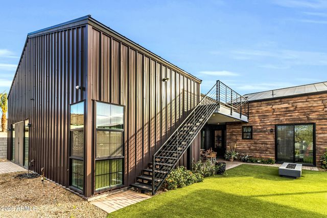 908 W CALDWELL Street, Phoenix, AZ 85041