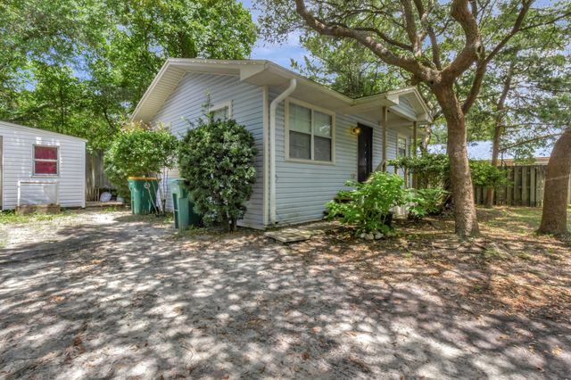 348 Gladys Street, Fort Walton Beach, FL 32547