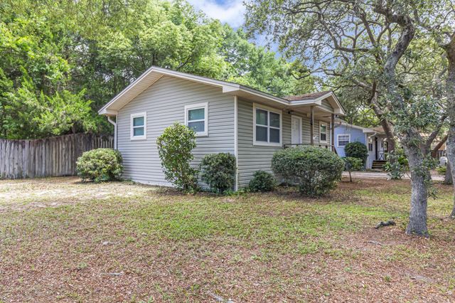 348 Gladys Street, Fort Walton Beach, FL 32547