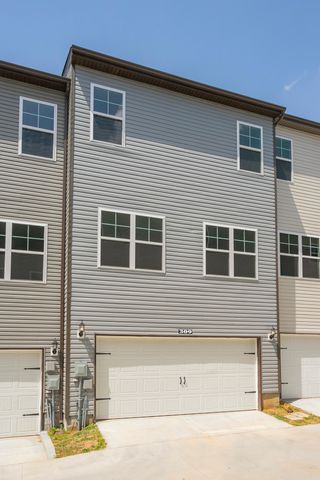 309 Jerry Butler Dr, La Vergne, TN 37086