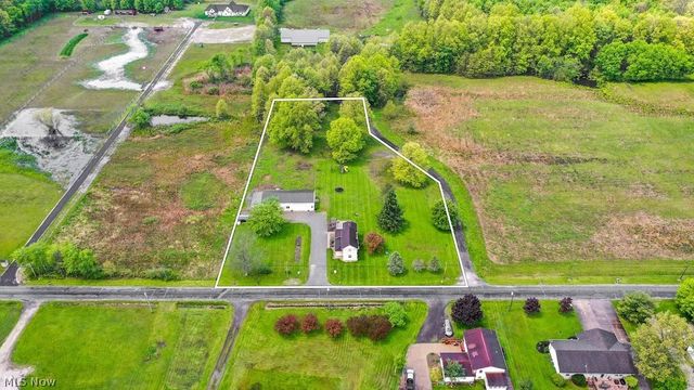 6175 Downs Road NW, Warren, OH 44481