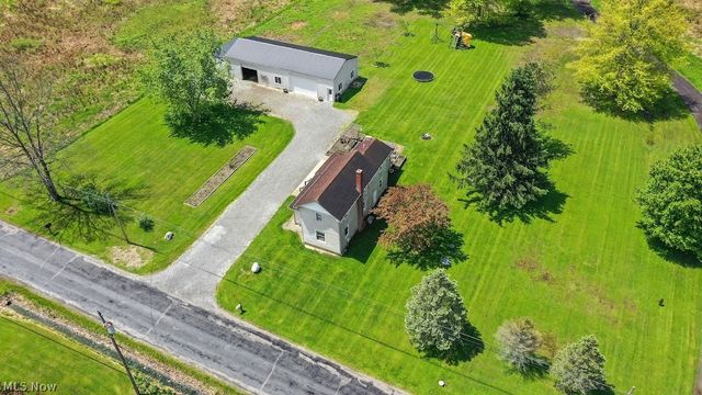 6175 Downs Road NW, Warren, OH 44481