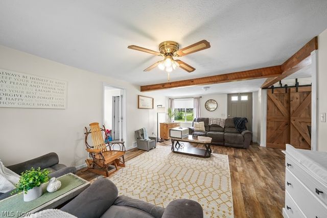 6175 Downs Road NW, Warren, OH 44481