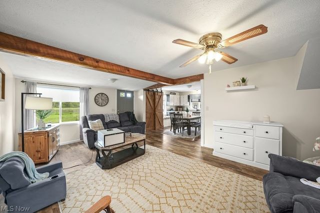 6175 Downs Road NW, Warren, OH 44481