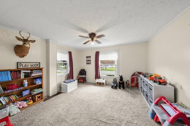 6175 Downs Road NW, Warren, OH 44481