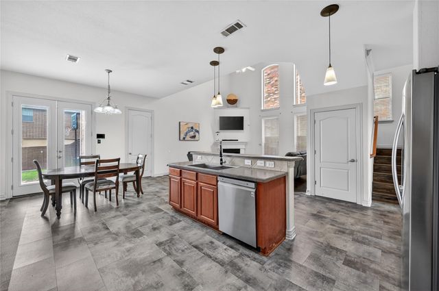 1468 Bristol Lane, Lewisville, TX 75077