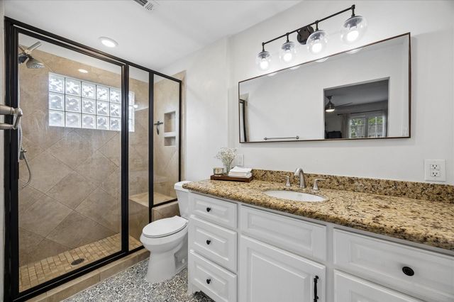 1734 Ashford Hollow Lane, Houston, TX 77077