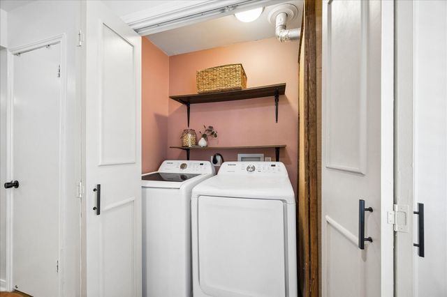 1734 Ashford Hollow Lane, Houston, TX 77077