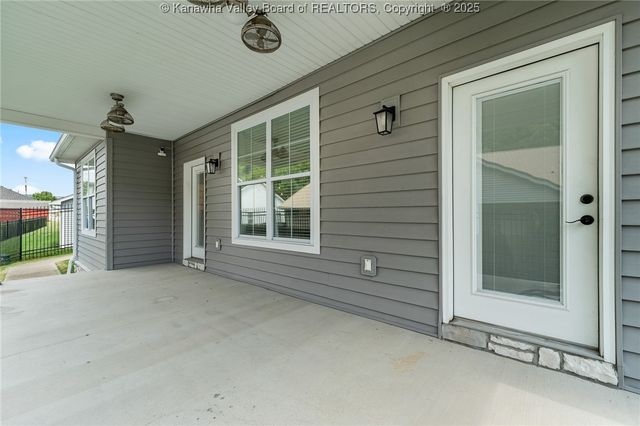 3031 Olive Avenue, Shrewsbury, WV 25015