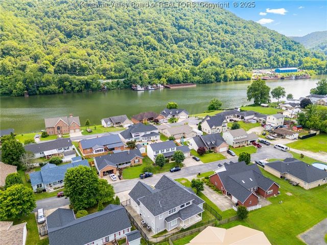 3031 Olive Avenue, Shrewsbury, WV 25015