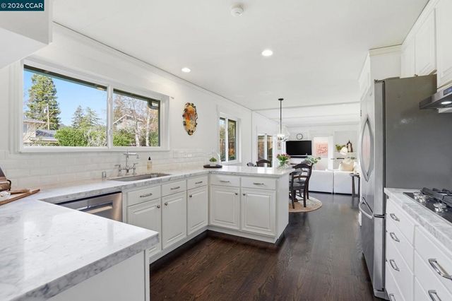 152 152 Walford Dr, Moraga, CA 94556