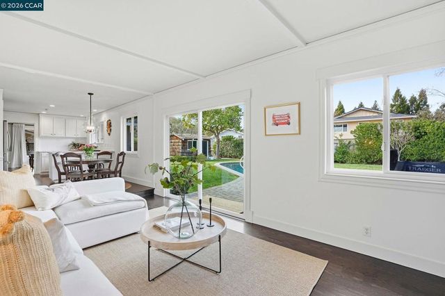 152 152 Walford Dr, Moraga, CA 94556