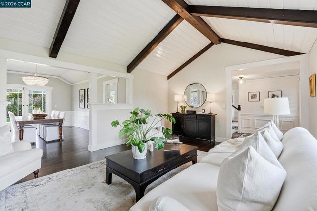 152 152 Walford Dr, Moraga, CA 94556