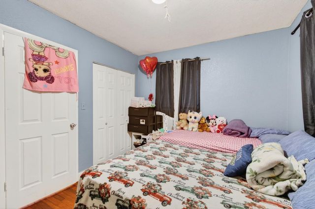 512 N 9th Avenue N, Lake Worth Beach, FL 33460