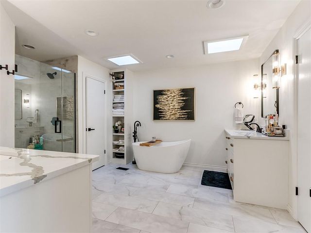 12108 S Quail Creek Road, Oklahoma City, OK 73120