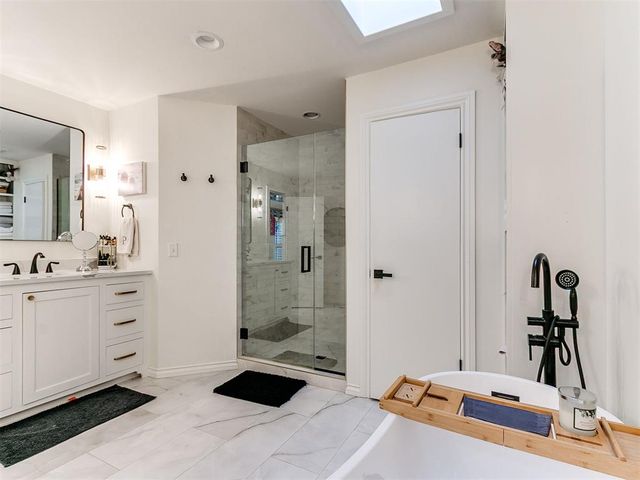 12108 S Quail Creek Road, Oklahoma City, OK 73120