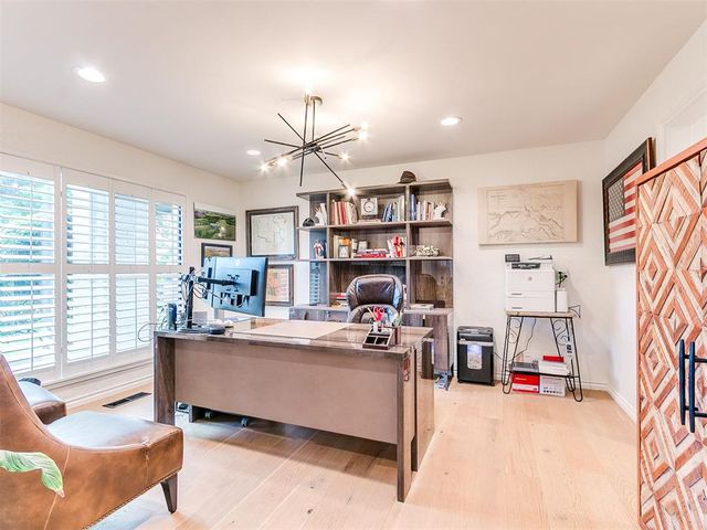 12108 S Quail Creek Road, Oklahoma City, OK 73120
