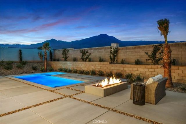 80 Lineta Way, La Quinta, CA 92253