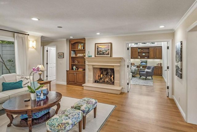 1068 Rose Avenue, Mountain View, CA 94040