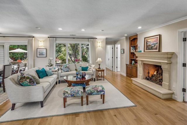 1068 Rose Avenue, Mountain View, CA 94040