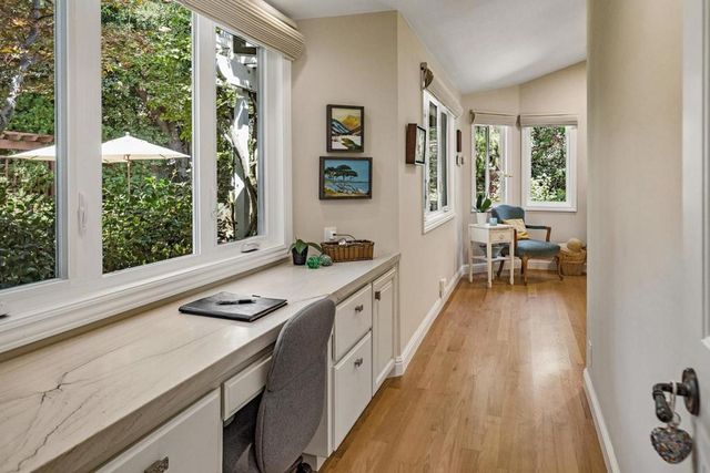 1068 Rose Avenue, Mountain View, CA 94040