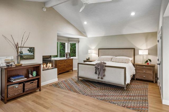 1068 Rose Avenue, Mountain View, CA 94040