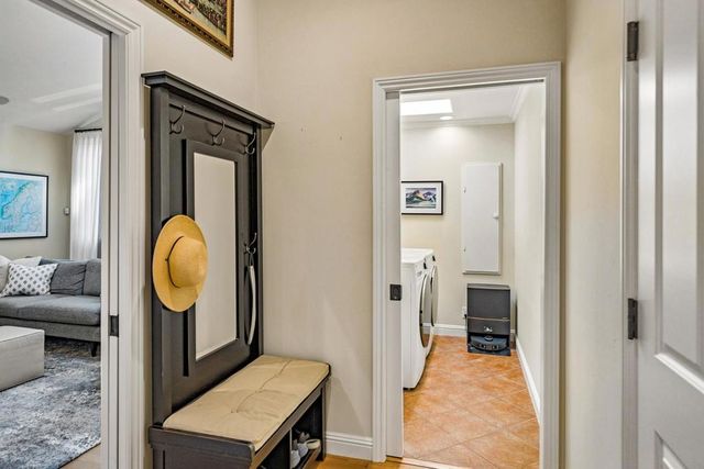 1068 Rose Avenue, Mountain View, CA 94040