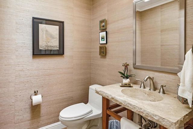 1068 Rose Avenue, Mountain View, CA 94040