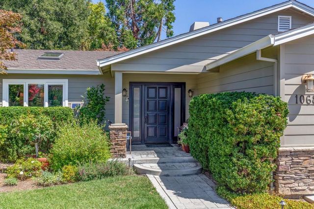 1068 Rose Avenue, Mountain View, CA 94040