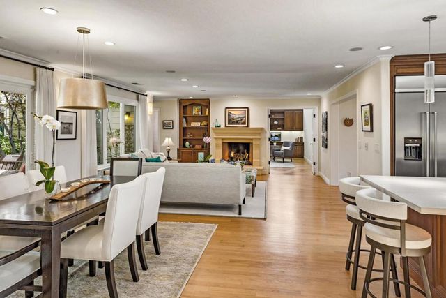 1068 Rose Avenue, Mountain View, CA 94040