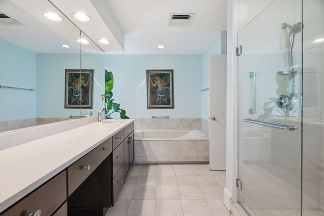 232 Allandale Rd 3A, Boston, MA 02467