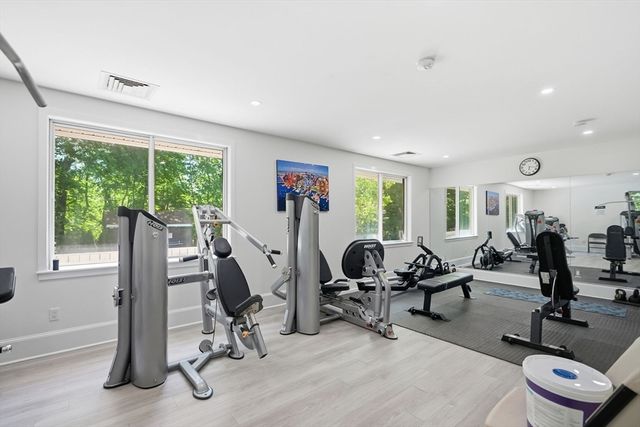 232 Allandale Rd 3A, Boston, MA 02467