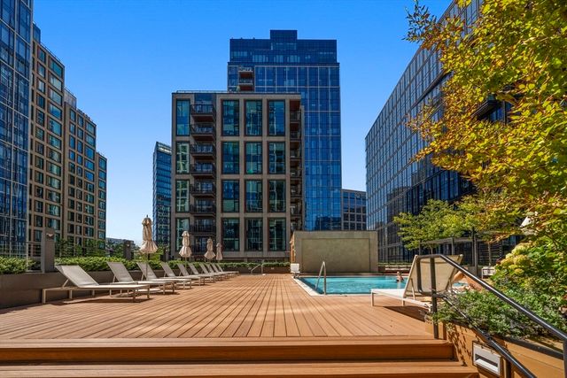 133 Seaport Boulevard 716, Boston, MA 02210