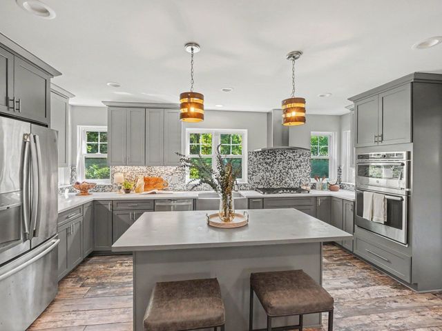 2238 Foss Street, Ann Arbor, MI 48103