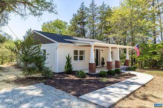 2155 THOMAS JEFFERSON DR, Charlottesville, VA 22902