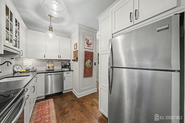124 E Main Street 305, Denville, NJ 07834