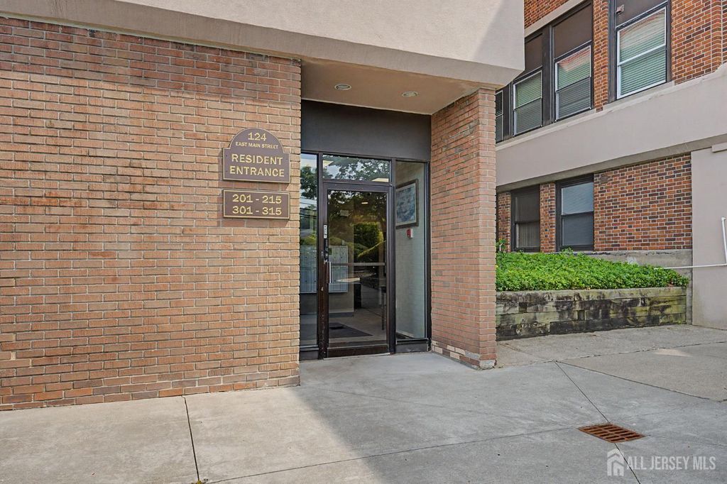 124 E Main Street 305, Denville, NJ 07834