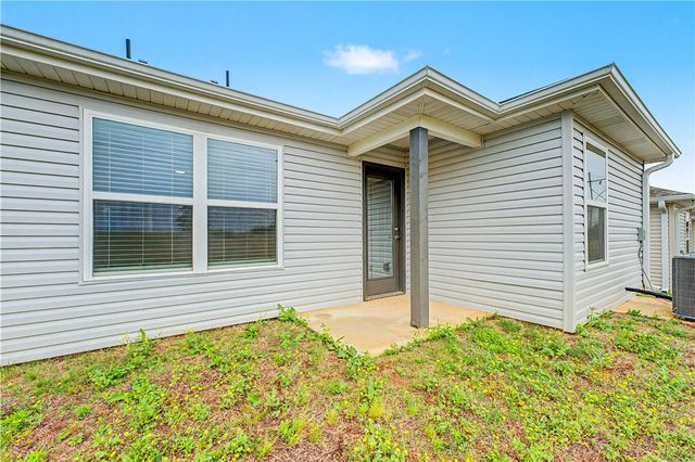 6609 & 6611 NW Altus Street, Bentonville, AR 72713