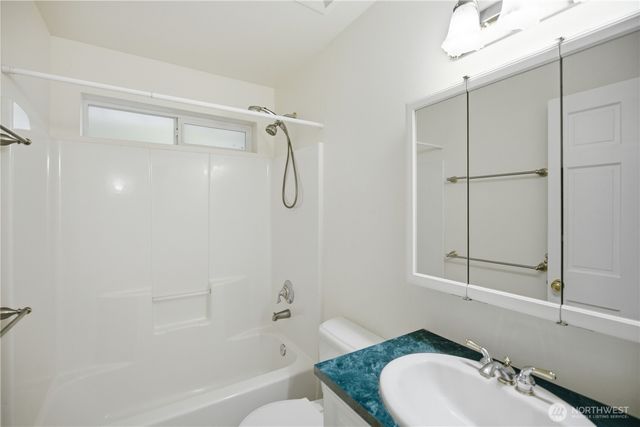 11848 Carriage Place SE, Olalla, WA 98359