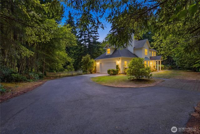 11848 Carriage Place SE, Olalla, WA 98359
