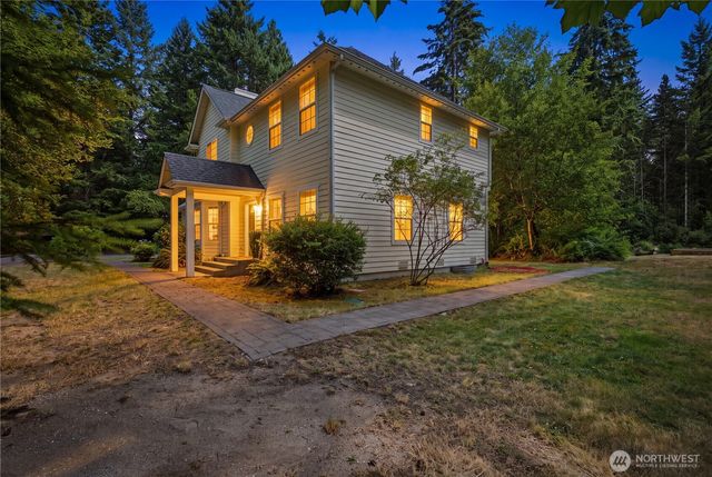 11848 Carriage Place SE, Olalla, WA 98359