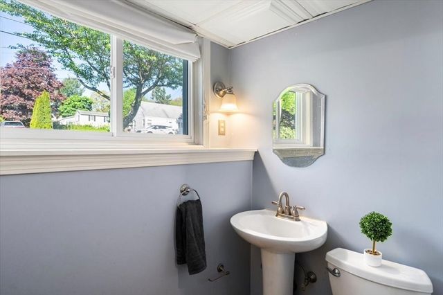 64 Holliston St., Medway, MA 02053