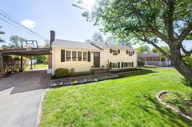 64 Holliston St., Medway, MA 02053