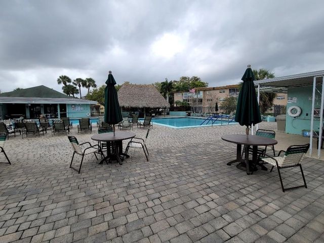 3635 SW Natura Ave, Deerfield Beach, FL 33441