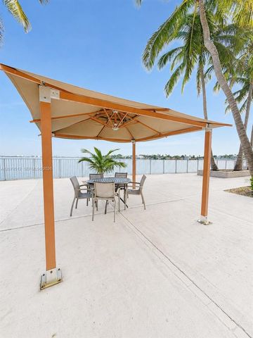 1865 79th St Causeway 12I, North Bay Village, FL 33141