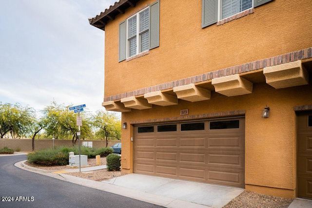 4757 E WATERMAN Street 103, Gilbert, AZ 85297