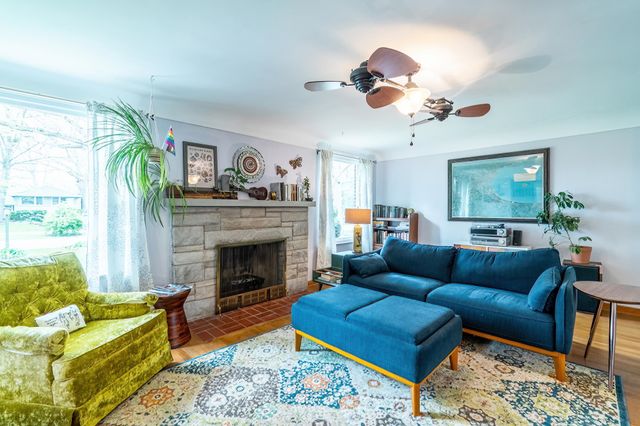 3334 River Forest Drive, Fort Wayne, IN 46805