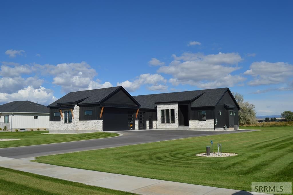 204 N 4145 E, Rigby, ID 83422