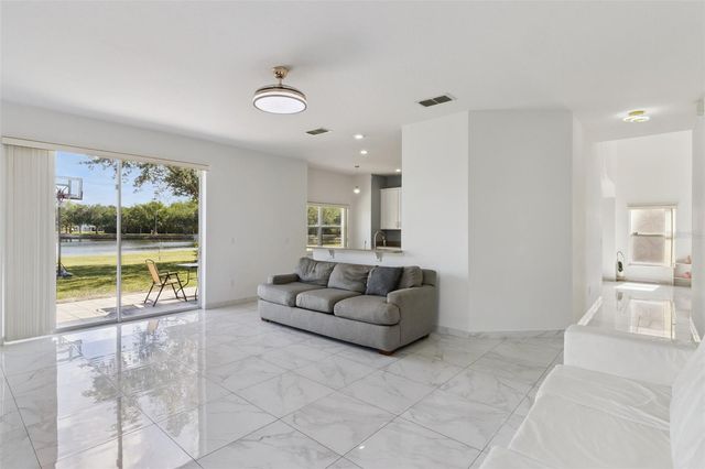 2676 PATRICIAN CIRCLE, Kissimmee, FL 34746