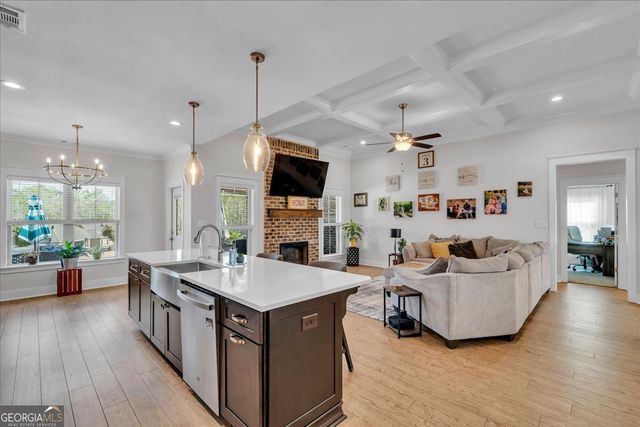 424 Rustic Live Oak Trail, Bonaire, GA 31005